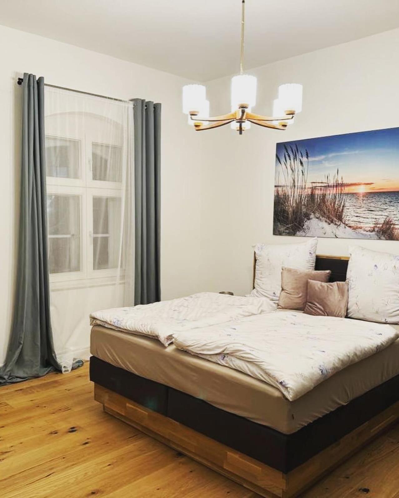 Apartment Boardinghouse Am Herforder Tor Fuer 8 Personen Auf 185 M2