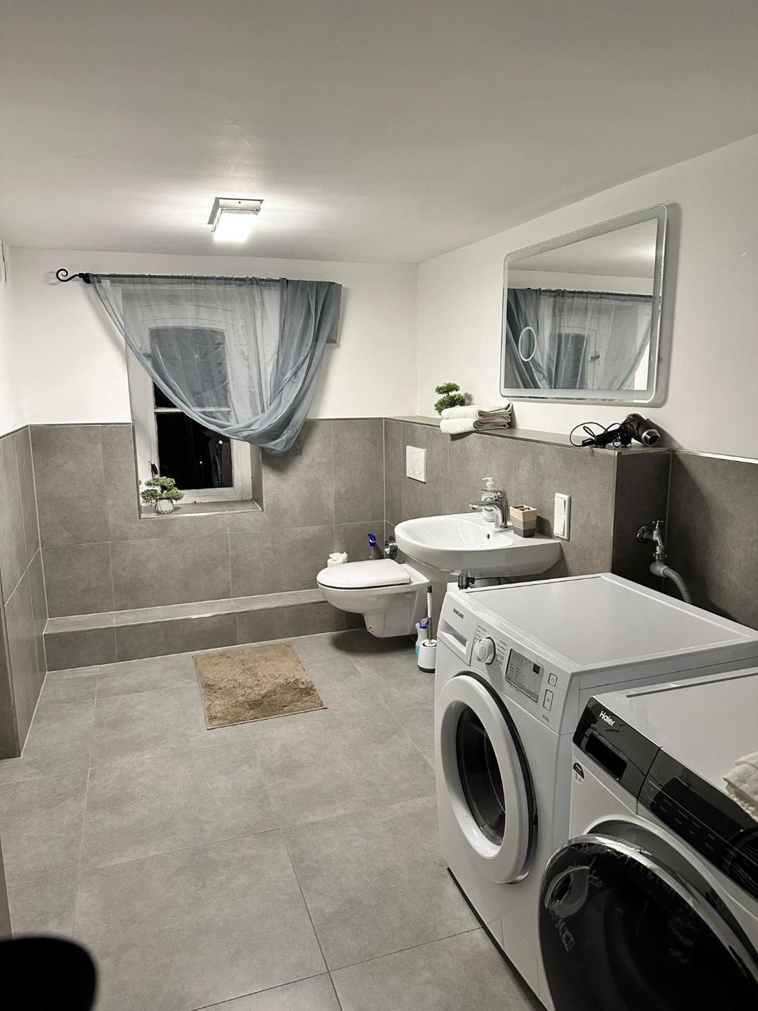 Boardinghouse Am Herforder Tor Fuer 8 Personen Auf 185 M2 Apartment *